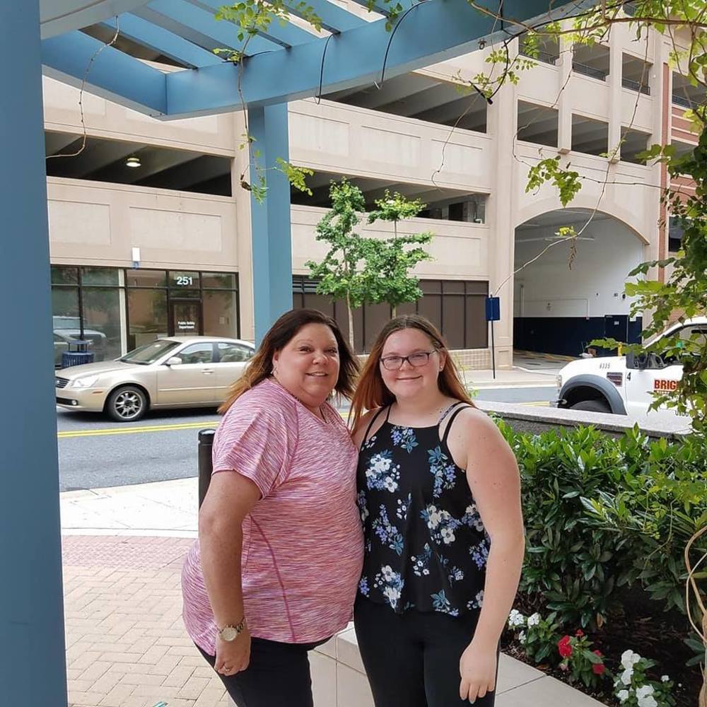 Meet your Posher, Olivia